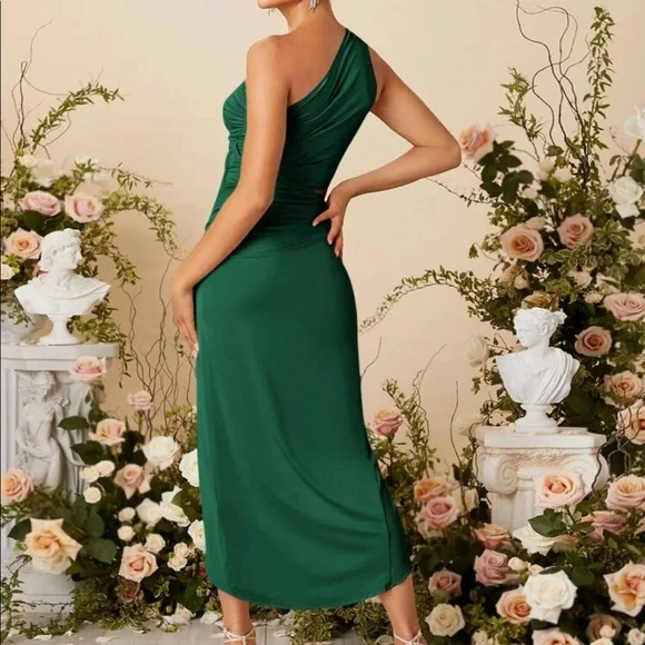 One should bridesmaids dress - Picture 2 of 6